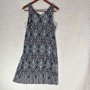 Athleta Black and White Geometric Midi Dress